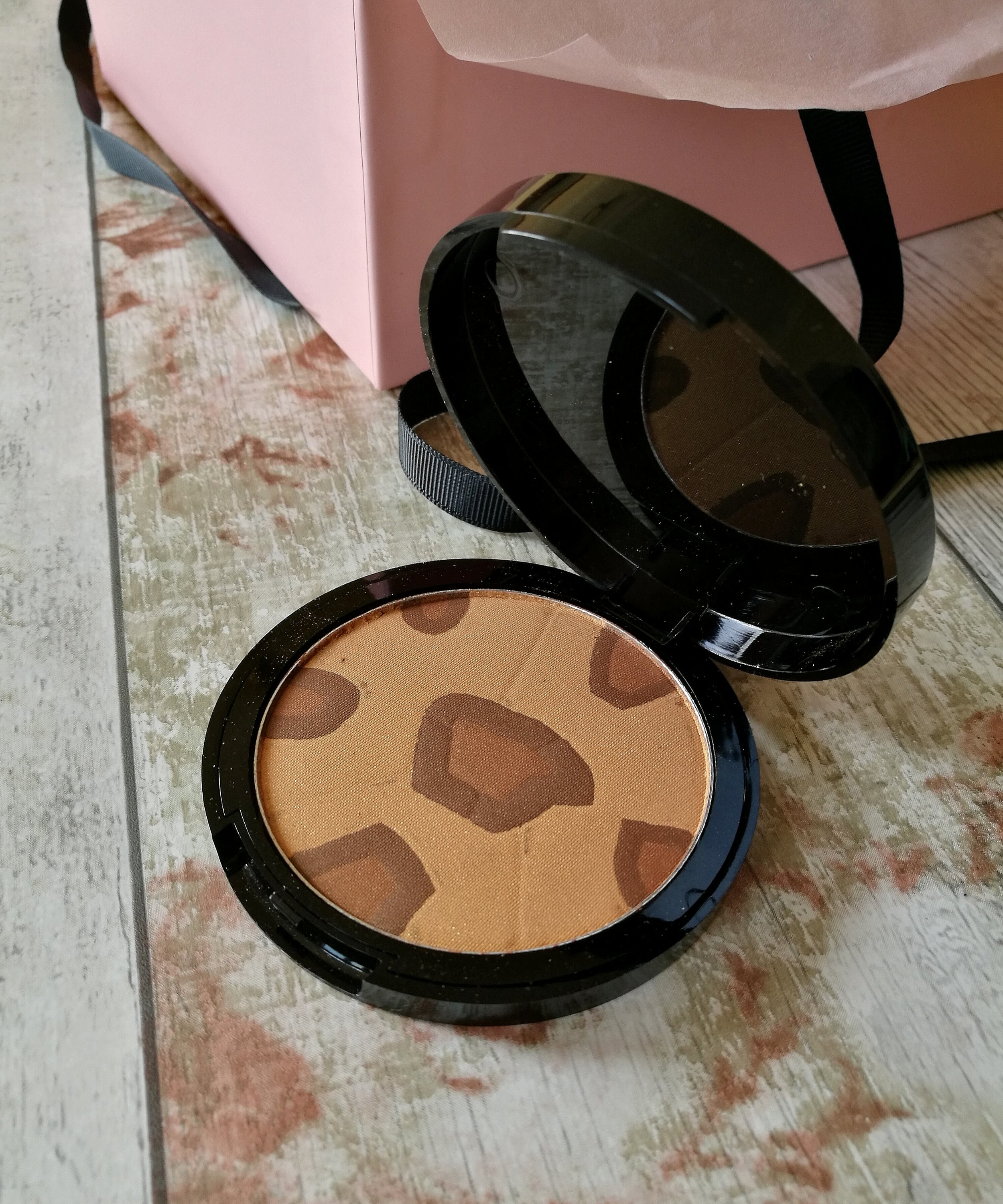 model launcher safari bronzer